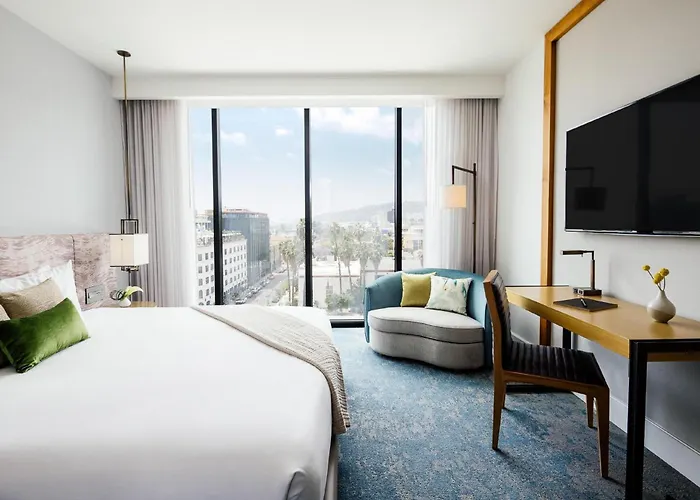 Dream Hollywood, By Hyatt Hotel Los Angeles