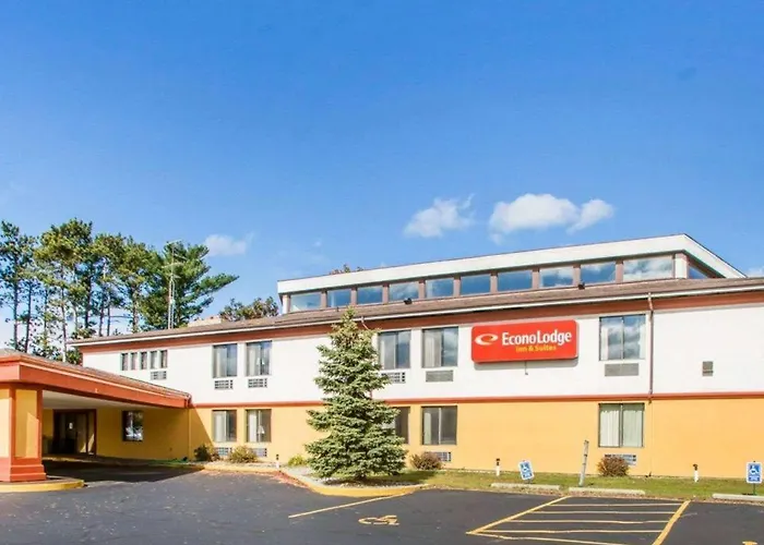 Econo Lodge Inn & Suites Stevens Point