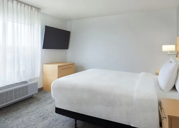 Towneplace Suites By Marriott Thunder Bay