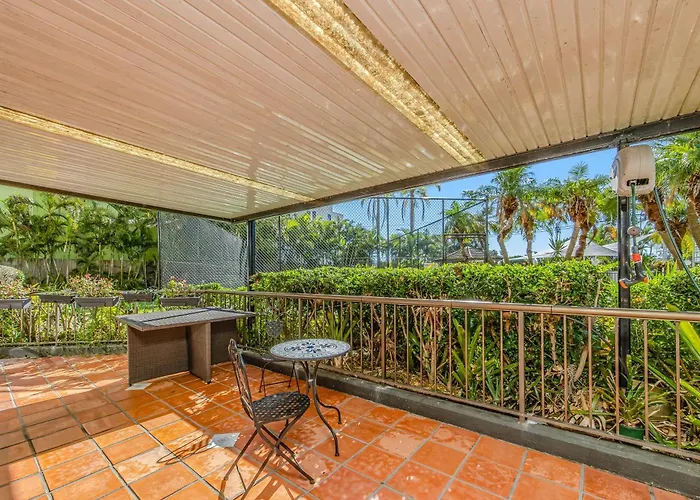 Palmerston Tower On Southport Broadwater Gold Coast