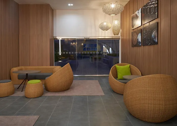 Holiday Inn & Suites Saigon Airport By Ihg Ho Chi Minh City