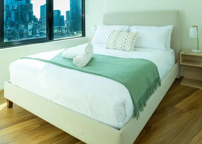 Waterfront Melbourne Apartments