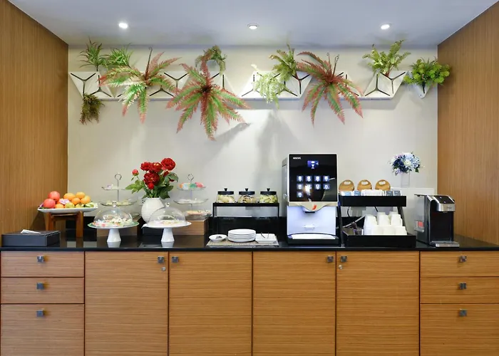 Centre Point Plus Hotel Pratunam Bangkok