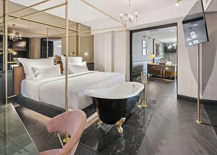 Skylark, Aluma Hotels & Resorts Athens