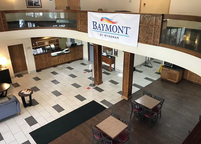 Baymont By Wyndham South Bend Near Notre Dame Hotel