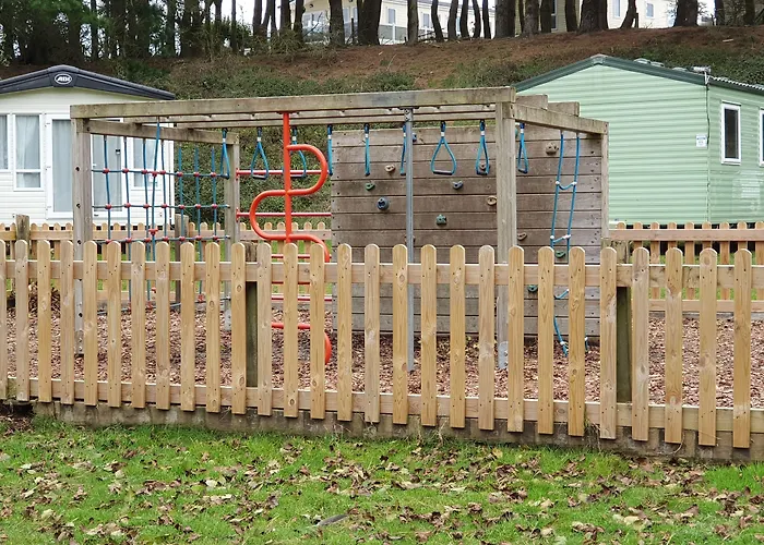 3 Bedroom Caravan, Sleeps 8, At Parkdean Newquay Holiday Park