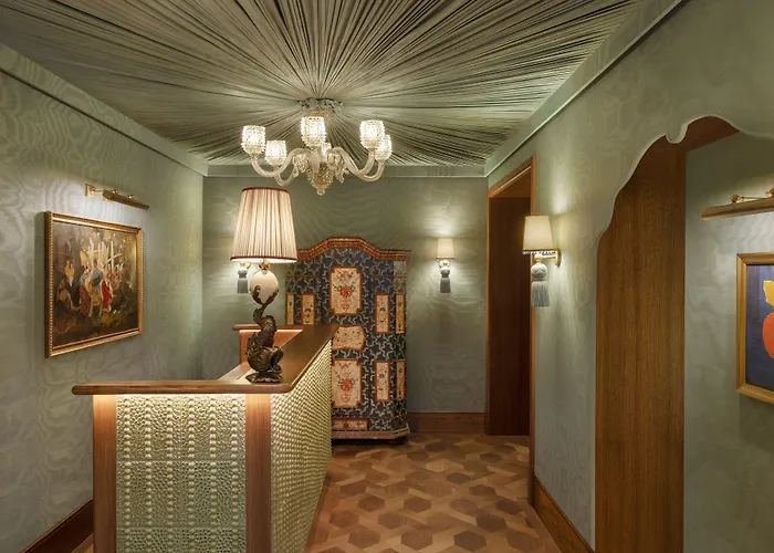 Le Grand Mazarin Hotel Paris