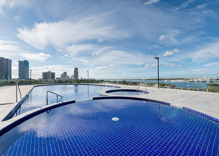Meriton Suites Southport Gold Coast