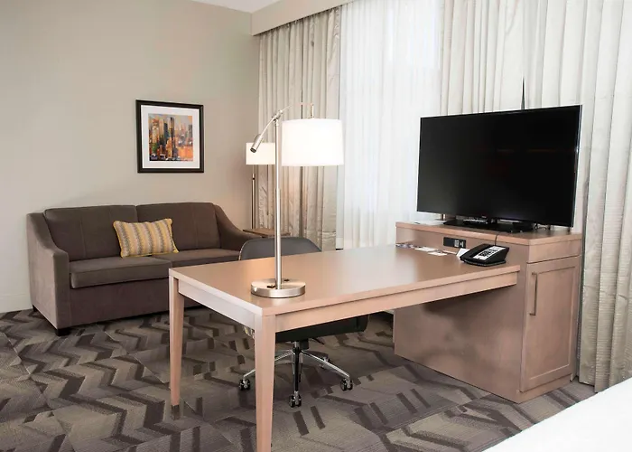 Hampton Inn & Suites By Hilton Thunder Bay