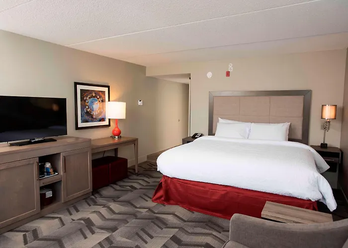Hampton Inn & Suites By Hilton Thunder Bay