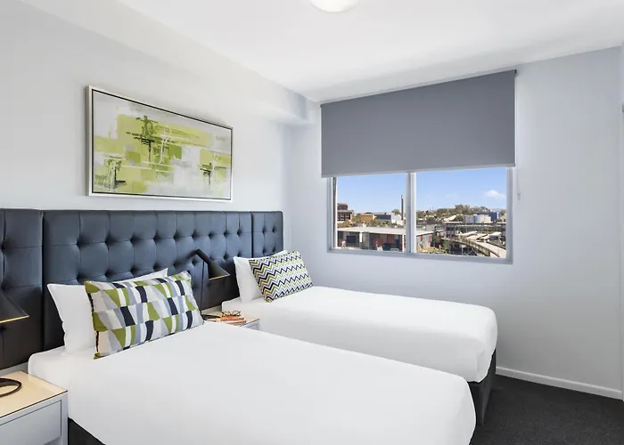 Oaks Brisbane Woolloongabba Suites