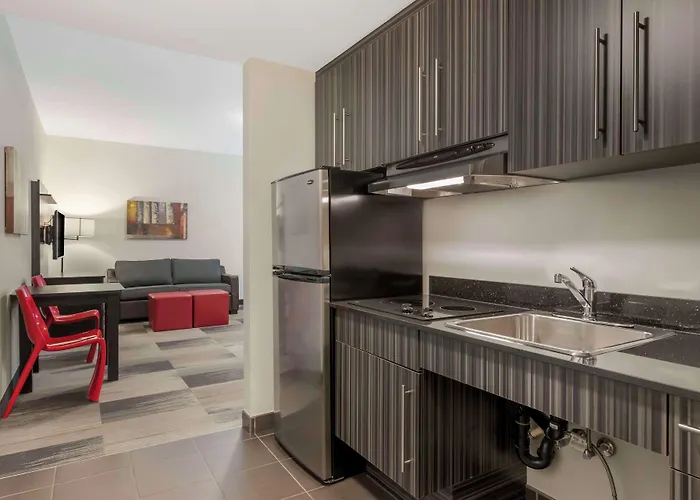 Best Western Plus Airport Inn & Suites Saskatoon