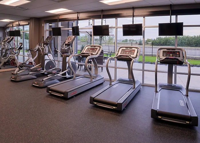 Courtyard By Marriott Saskatoon Airport Hotel
