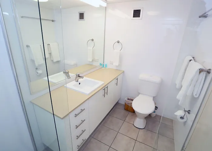 Biarritz Apartments Gold Coast