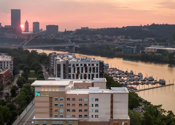 Hyatt House Pittsburgh-South Side Hotel