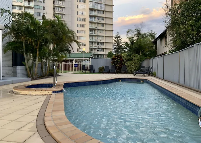 Burleigh Gardens North Hi-Rise Holiday Apartments Gold Coast