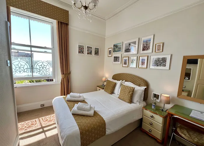 Riviera Lodge Hotel Torquay