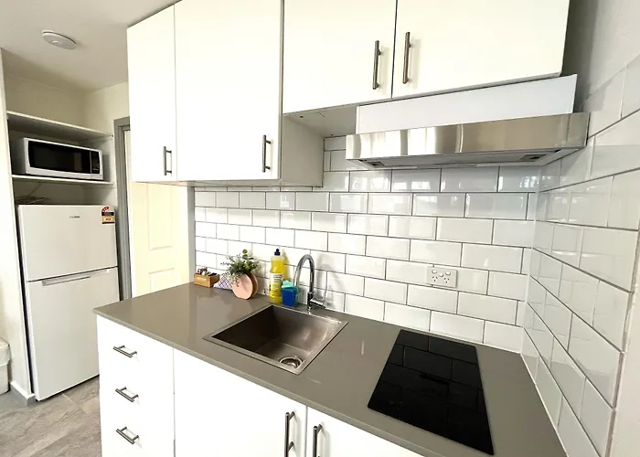 Broadwater Keys Holiday Apartments Gold Coast
