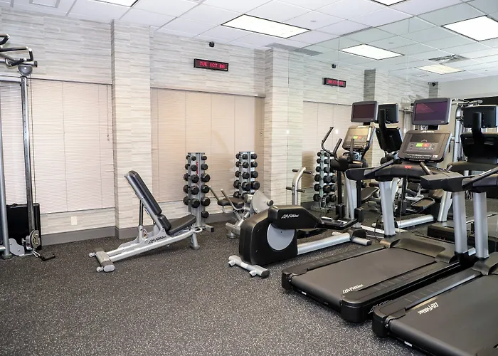 Courtyard By Marriott Toronto Brampton Hotel
