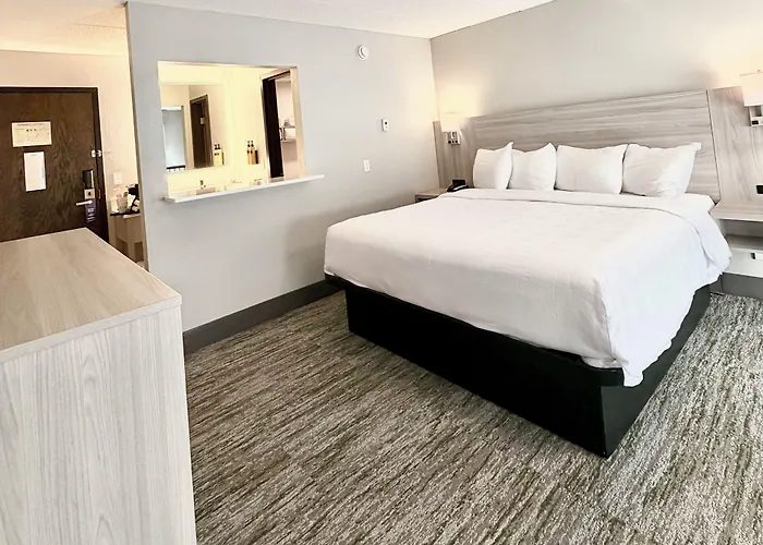 Best Western Plus Kelly Inn Saint Cloud