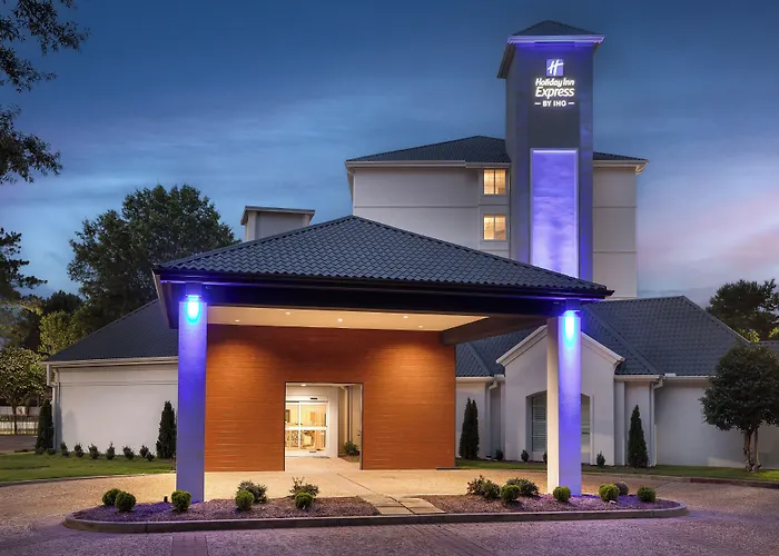 La Quinta By Wyndham Memphis Primacy Parkway Hotel