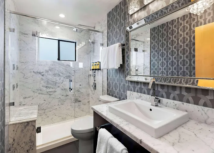 Best Western Plus Inner Harbour Hotel Victoria