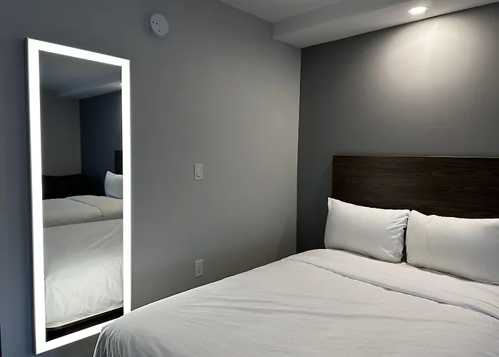 Travelodge By Wyndham Regina