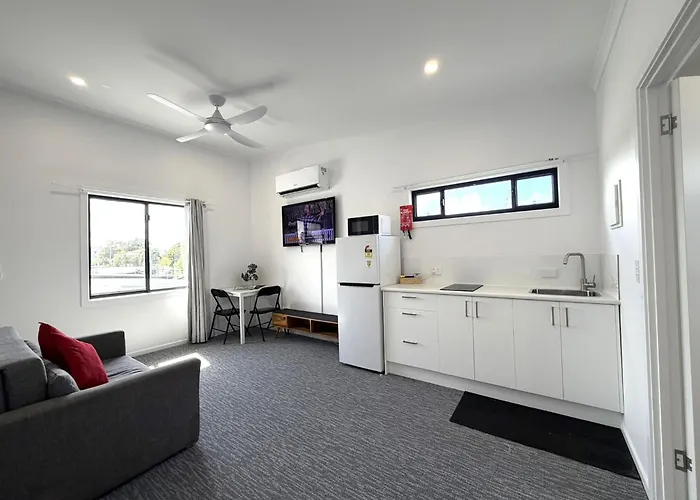 Aqua Blue Motel Gold Coast