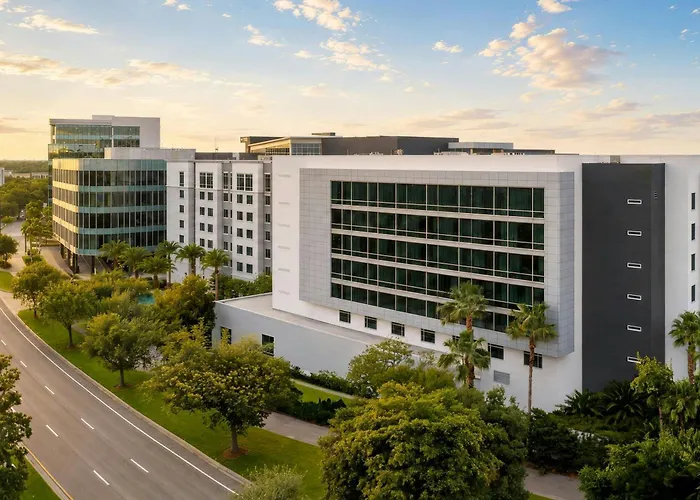 Courtyard By Marriott Orlando Lake Nona