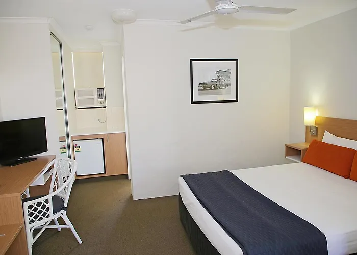 Darcy Arms Hotel Motel Gold Coast
