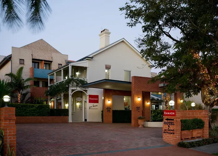 Ramada By Wyndham Brisbane Windsor Hotel