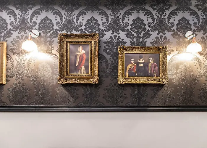 Bespoke House Athens Aparthotel