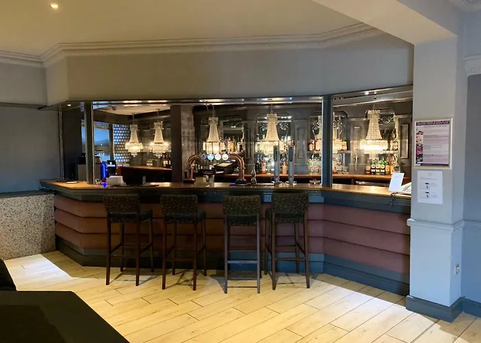Mercure Chester North Woodhey House Hotel