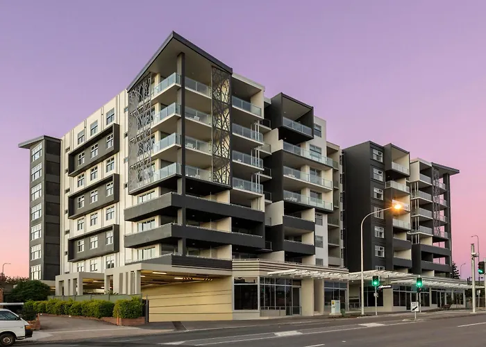 Oaks Brisbane Woolloongabba Suites